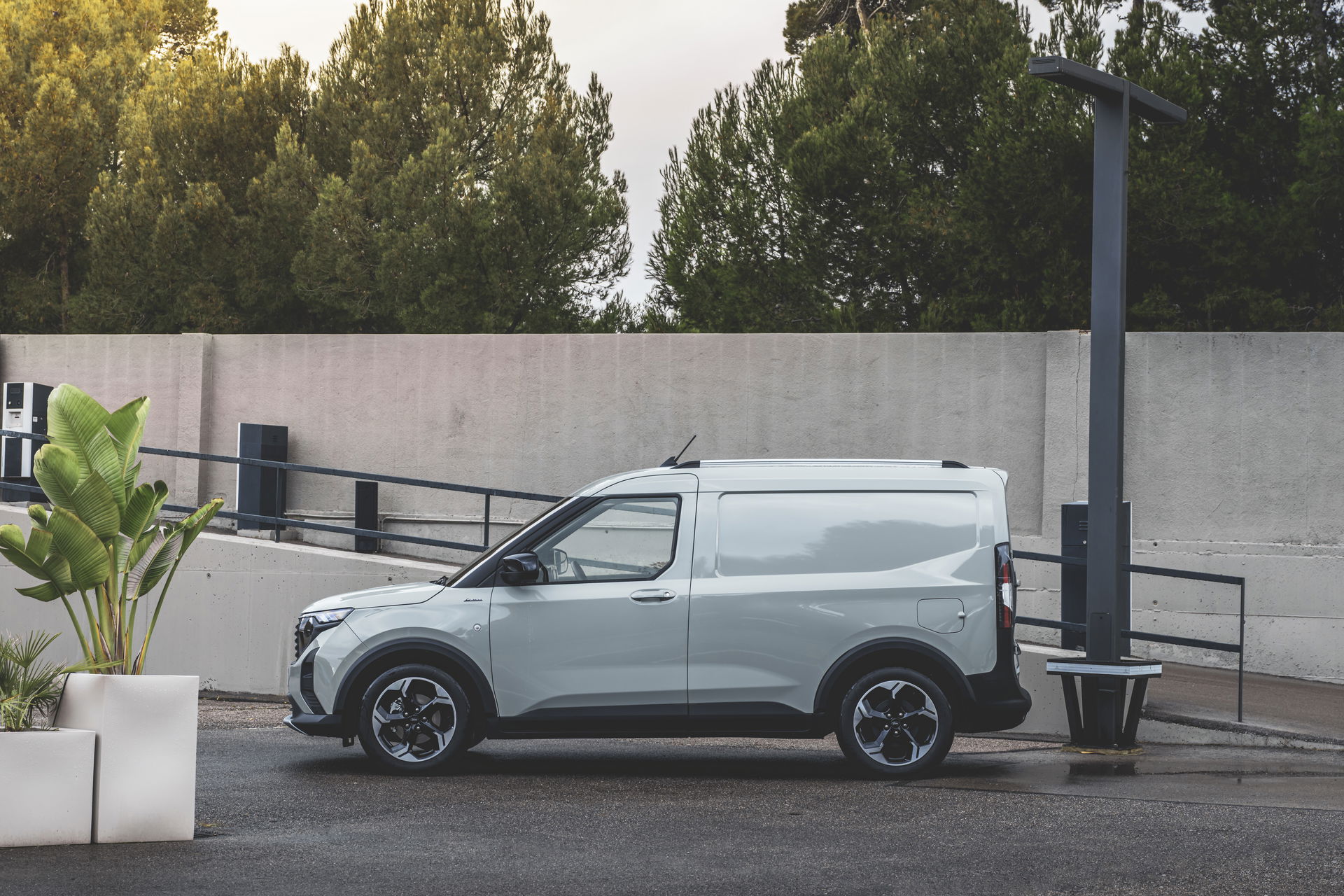 New Ford Transit Courier Active